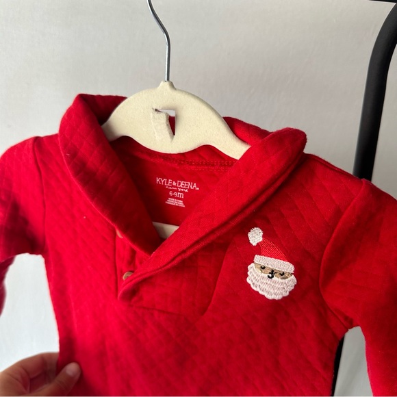 Kyle & Deena Quilted Santa Christmas Holiday Footie / Size 6-9 months - Picture 3 of 3